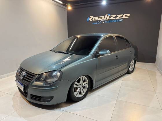 VOLKSWAGEN POLO SEDAN 1.6 MI 8V FLEX 4P MANUAL VOLKSWAGEN POLO SEDAN 1.6 MI 8V FLEX 4P MANUAL